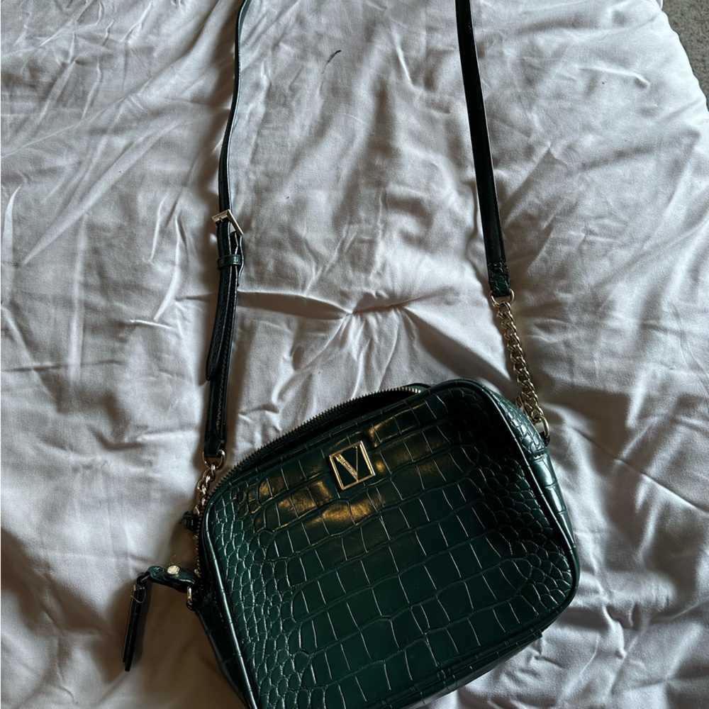Victoria Secret CrossBody - Picture 4 of 4